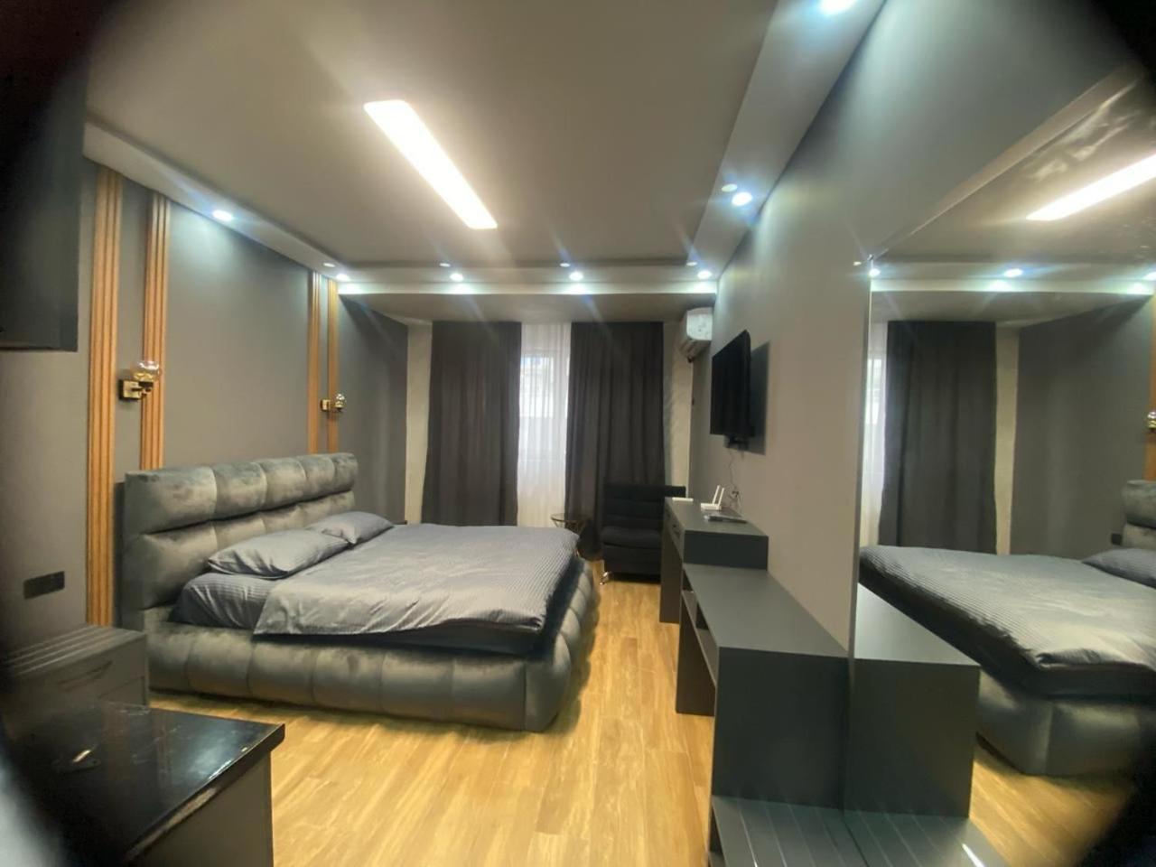 Hotel 770 Batumi Luaran gambar